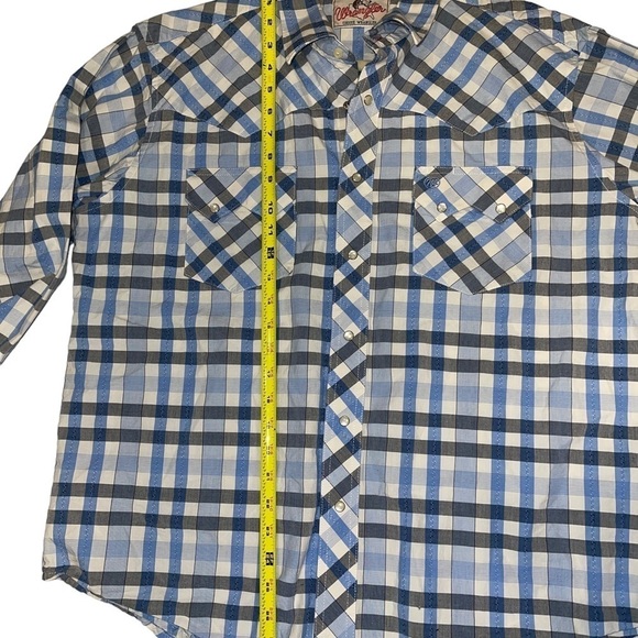 Wrangler Women's Western Top  M/L Blue, Gray Snap Button Front/Sleeves Long Slv - Picture 4 of 9